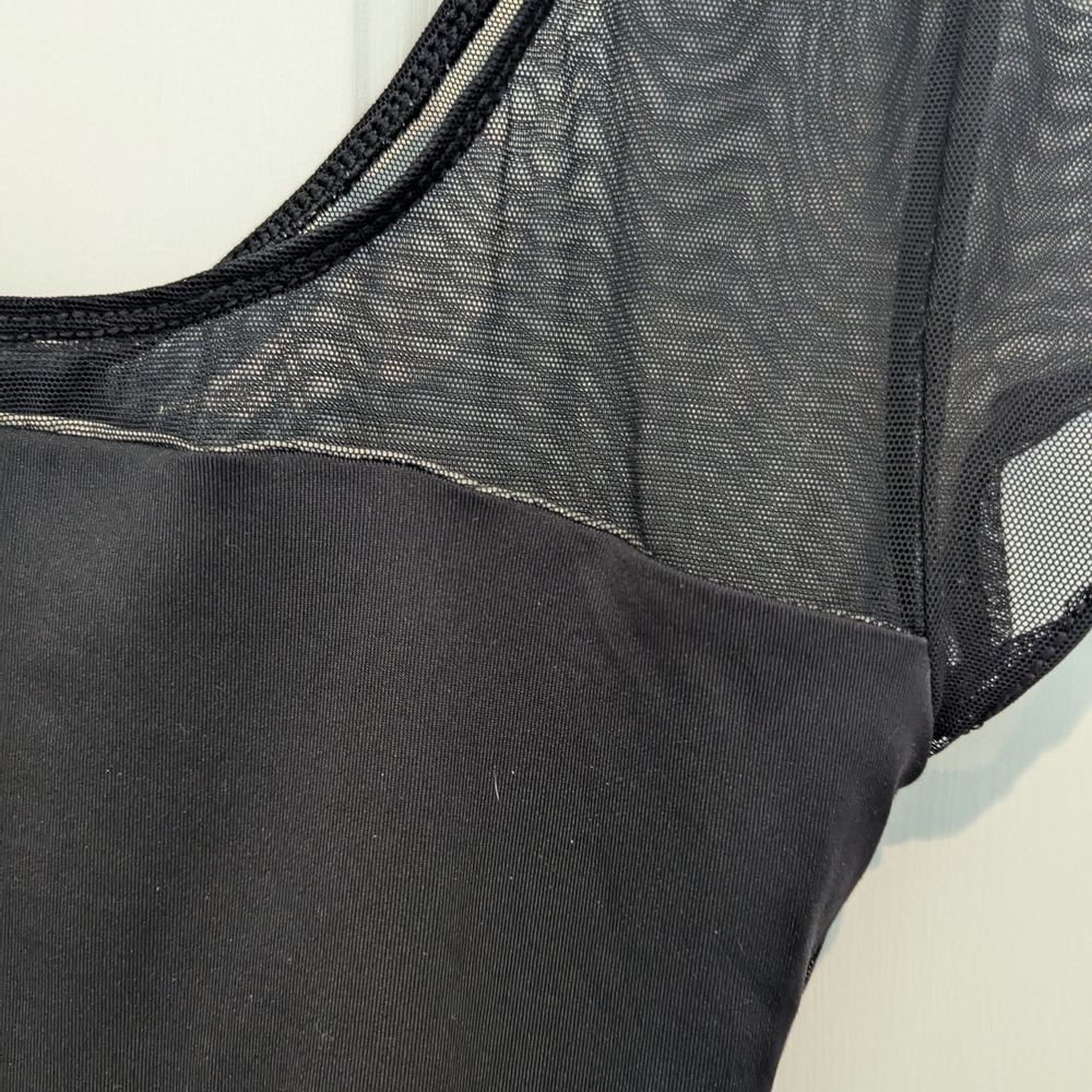 Motionwear Black Fitted Cap Sleeve Leotard - Picture 5 of 6